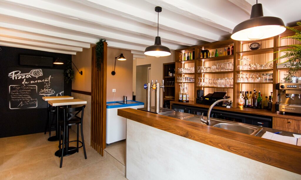 renovation-pizzeria-restaurant-bar-decoratrice-amelie-c (4)