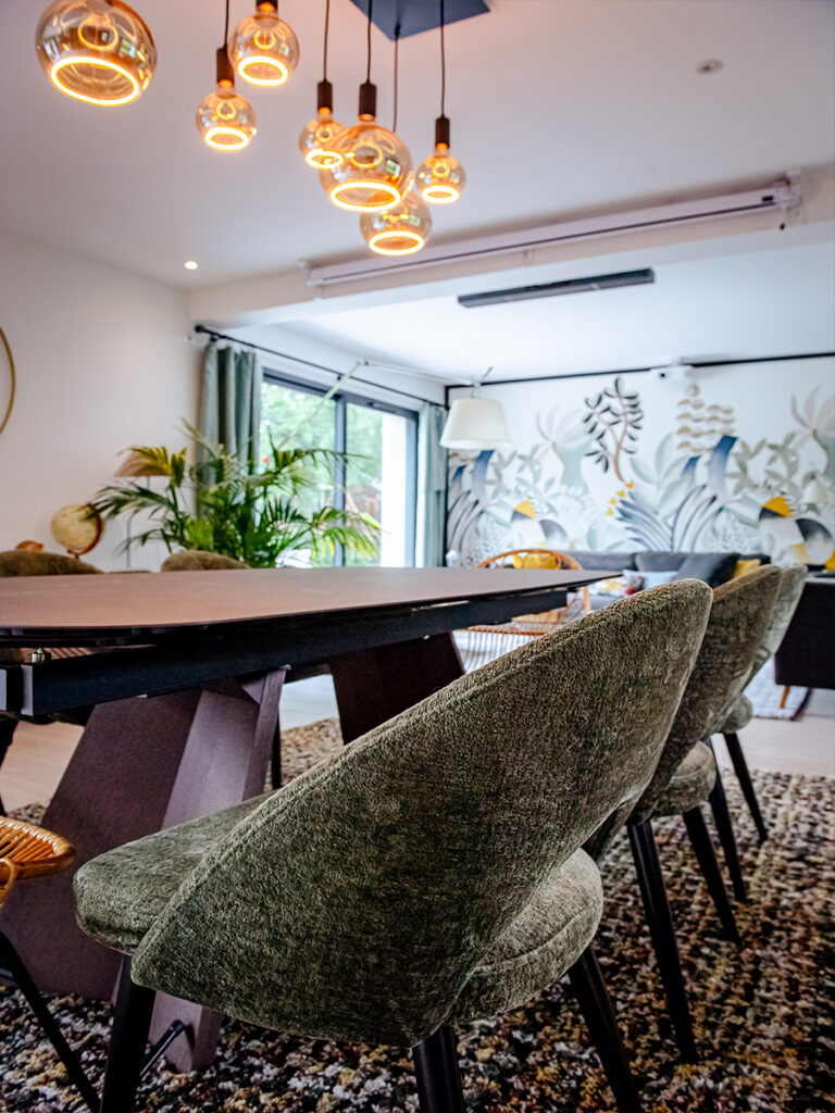 amenagement-sejour-salon-salle-a-manger-meuble-sur-mesure-panoramique-decoration-interieur-Bourges-amelie-clodore (8)